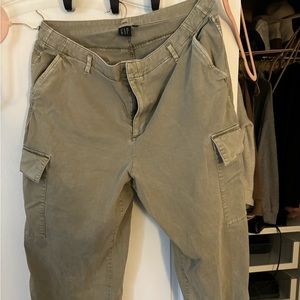 Gap cargo pants
